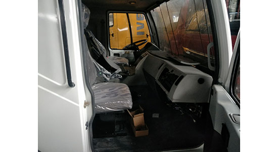 中聯(lián)吊車